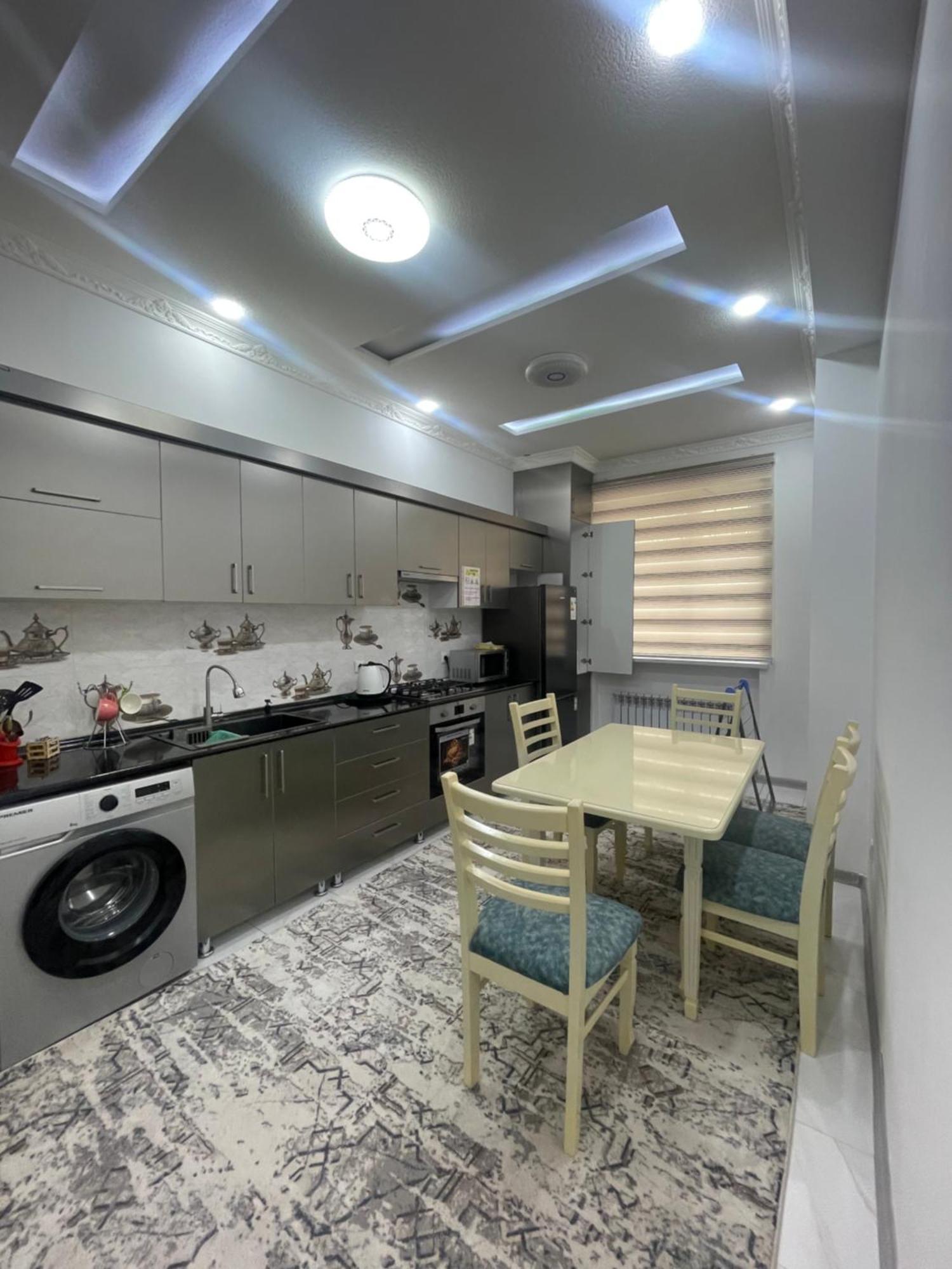 Cozy Apartment 3 Самарканд Екстериор снимка